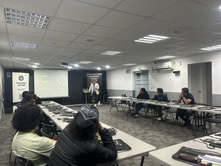Encuentro Exness · fotografía 19