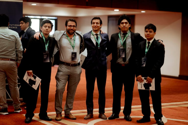Sala de conferencias — evento de Trading-Latam
