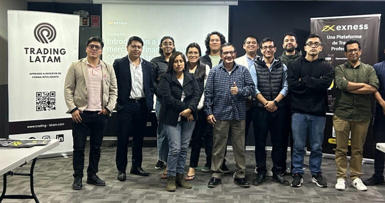 Auditorio completo — evento de Trading-Latam