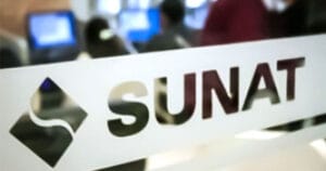 impuestos por comprar acciones en Perú